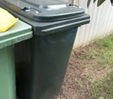 Rubbish bin