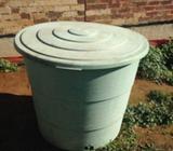 ID# 39 - 500L tank with lid - damaged