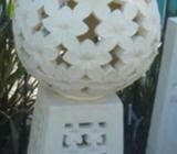 Bird bath solid sand stone