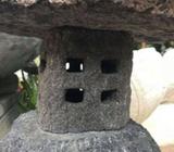 Lava stone lanterns