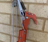 Extendable tree lopper / pruner