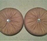 2x vintage cushions