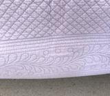 Very pretty lilac queen size duvet