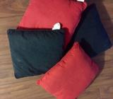 4 cushions