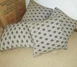 4 Cushions