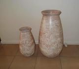 Decorative floor pots - both for $35 - Location Ashmore