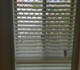 White Venetian Blinds For Sale