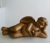Angel figurine
