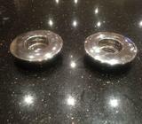 2 modern tea lights