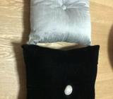 2 x freedom cushions