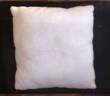 1 WHITE POLYESTER CUSHION INSERT 40cm x 40cm Sz 15 CLEAN & NEW