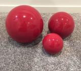 Homewares 3 x red balls