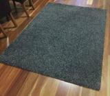 Deep pile, dark grey rug (130cm x 200cm)