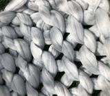 Wanted: Happy Satchel blanket light grey