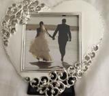 Gibson eternal love heart frame BNIB