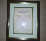 PHOTO / DOCUMENT FRAME