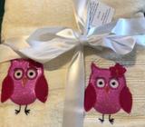 new embroidered towel set