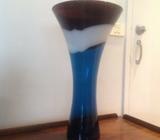 LGE GLASS VASE