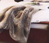 Bednbath furry throw rug