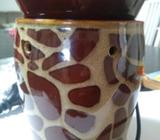 Scentsy giraffe warmer and 7 scentsy bars