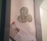 Irish linen table runner (boxed, new)
