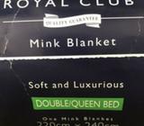 Queen Blanket Red Velour/mink