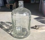 Fermenter - large glass vessel (Demijohn)