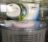 Zyliss salad spinner with airtight lid