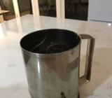 Flour sifter