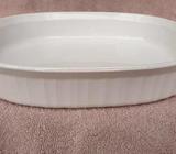 French white oval Corningware dish 1.8 litre