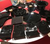 23 pieces of a large set of dinner wear