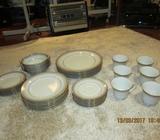 NORITAKE MADE IN JAPAN CONTEMPORARY 3/762 36 PIECE DINNER SET