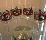 Libbey Wine Glasses - Christmas Holly x4