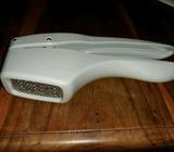 Jamie Oliver Garlic Press Near New