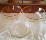 Pyrex bowls