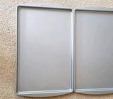 2x Cooking Trays