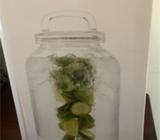 Maxwell and Williams beverage dispenser