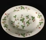 Wedgwood Wild Strawberry serving bowl
