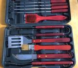 Bar B Que - utensil Set - Gourmet Traditions 18 piece set Unused