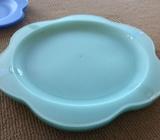 6 x brand new green flower shaped plates 29cm