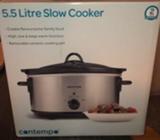 Slow cooker