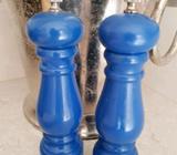 Maxwell & William's salt & pepper grinders