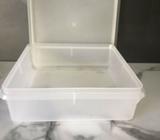 Tupperware sweet keeper new