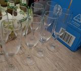 20 x WINE / CHAMPAGNE GLASSES