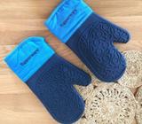 Tupperware Silicon Oven Gloves/Mitts