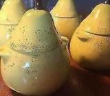 LE CREUSET Set 4 Very Rare Petite Pear Mini Casserole Pots