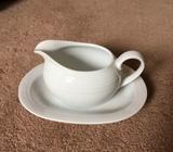 Noritake Arctic White Gravy Sauce Boat & Tray