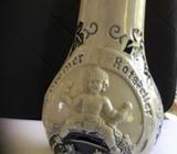 Wine server german