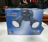 Twin 100w Floodlight (brand new)