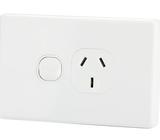 Modern Range Single Power Outlet 10A